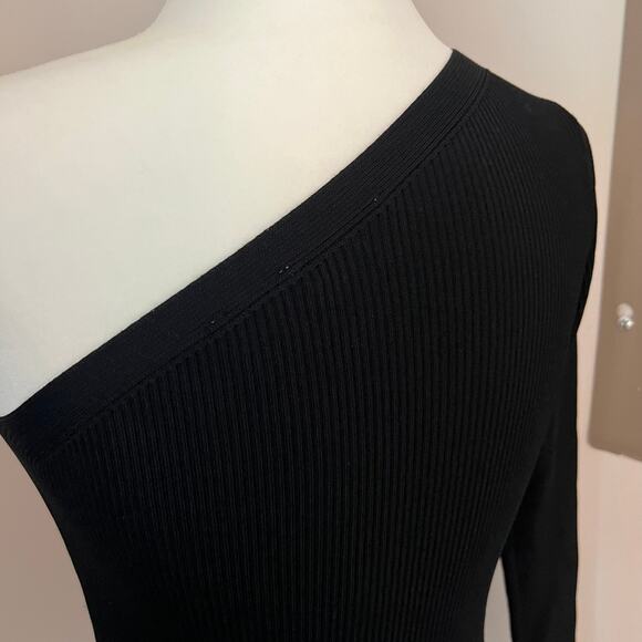 Sandro One Shoulder Black Knit Top size small - Picture 5 of 7